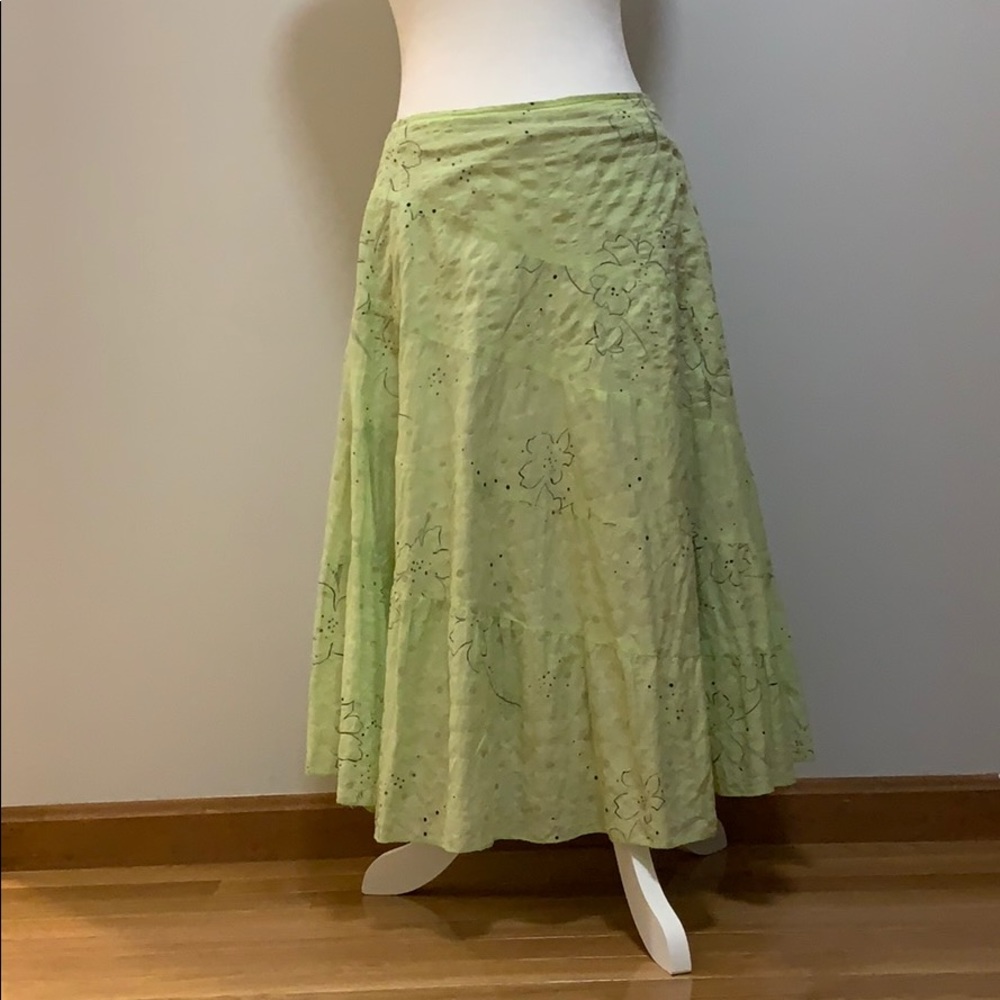 Final Touch Green Floral Skirt Medium 8 - 10